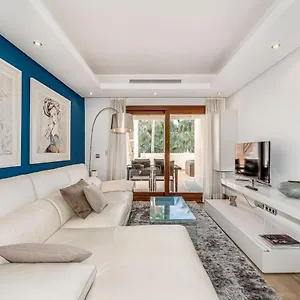 Bahia De La Plata De Spain Boutique Apartment Estepona